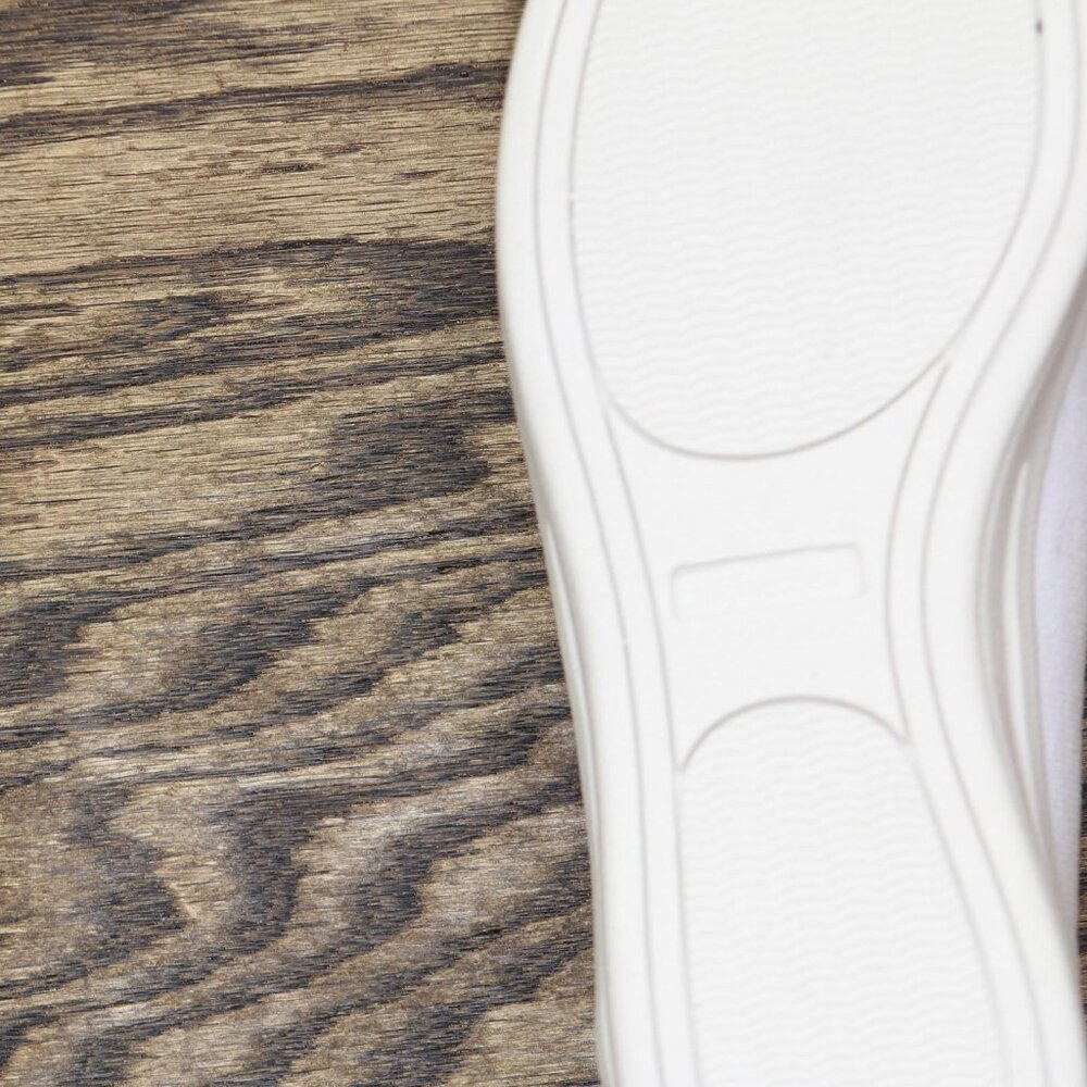 Comfortview Womens The Dottie Slip On Low Top Sneakers White 7.5M - Picture 6 of 6